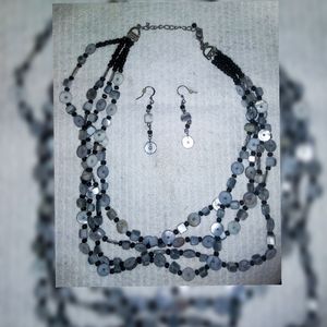 Gorgeous Shell Necklace and Earring Set